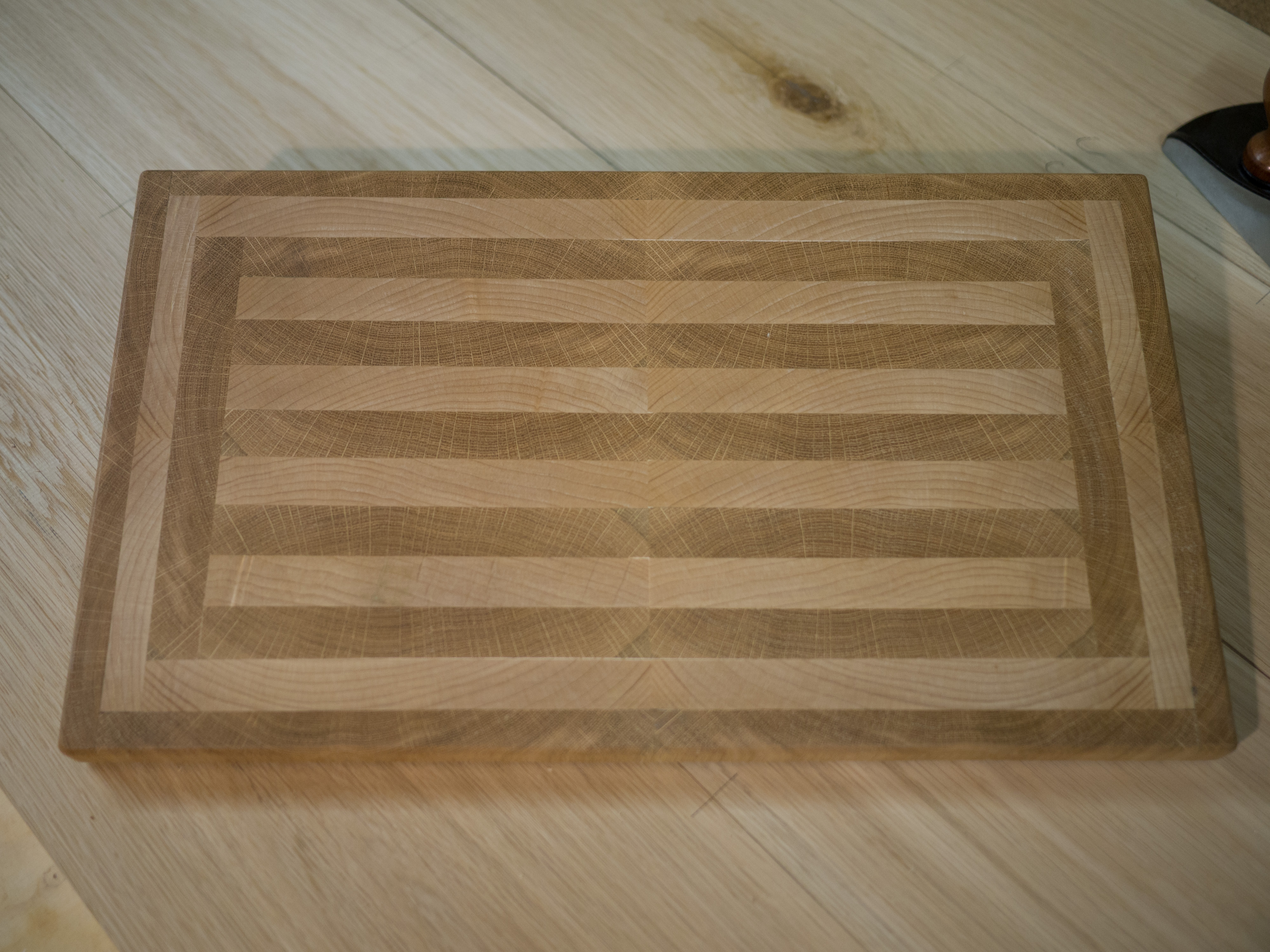 20161217 Yet another End Grain Cutting Board 019